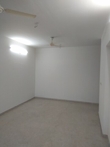 Room in 3 BHK Apartment at Lodha Splendora, Ghodbunder Road – for Rent