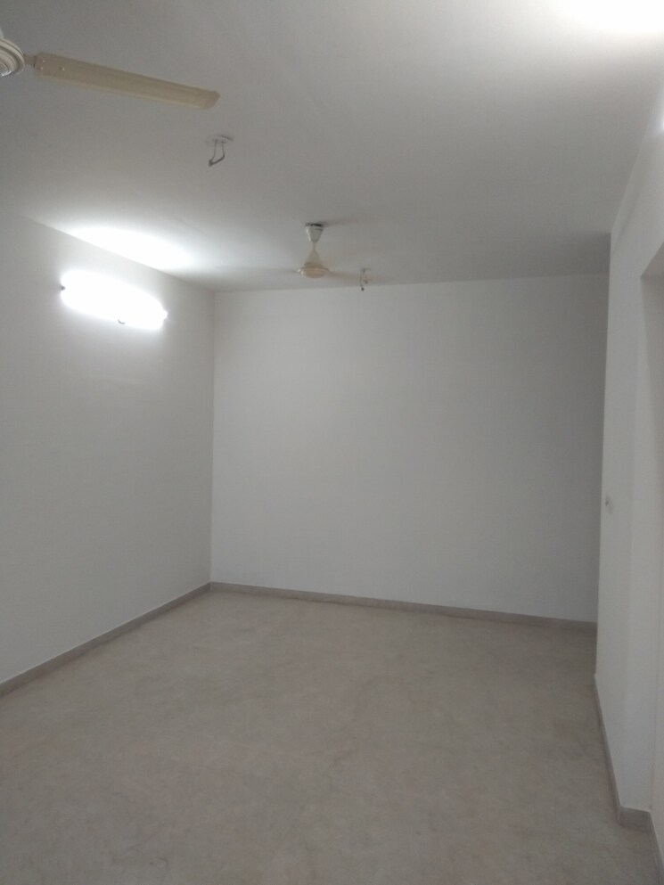 Room, lodha-splendora 3 Bedroom 1124 Sq.Ft. Apartment In Ghodbunder Road Thane 9608283