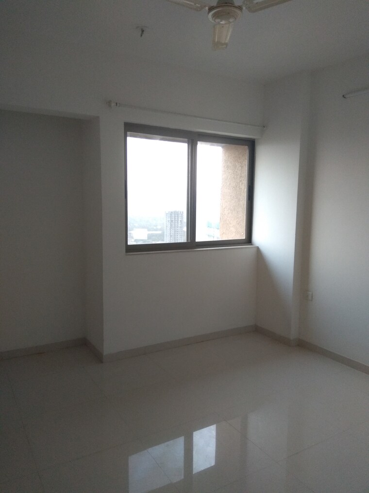 Room, lodha-splendora 3 Bedroom 1124 Sq.Ft. Apartment In Ghodbunder Road Thane 9608283