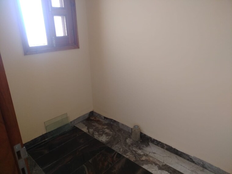 Bedroom, sector 4 3 Bedroom 3100 Sq.Ft. Builder Floor In Sector 4 Panchkula 9611972