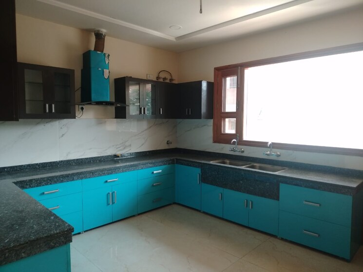 Kitchen, sector 4 3 Bedroom 3100 Sq.Ft. Builder Floor In Sector 4 Panchkula 9611972