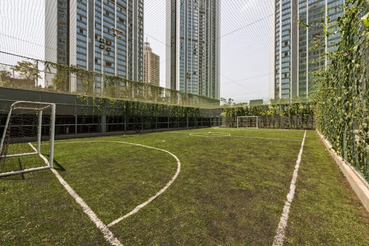 Garden, oberoi-realty-esquire 3 Bedroom 1515 Sq.Ft. Apartment In Goregaon East Mumbai 9611988