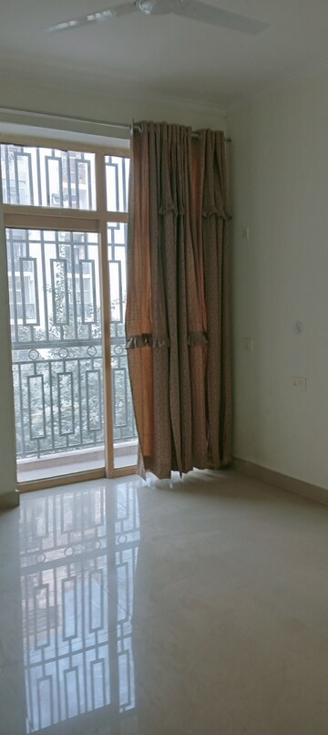Room in 2 BHK Apartment at Ansal API Celebrity Greens, Ashiyana – for Sale