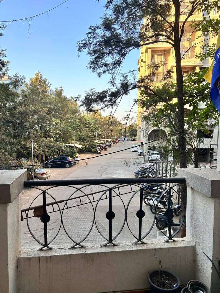 Balcony, goel-ganga-orchard 2 Bedroom 1049 Sq.Ft. Apartment In Mundhwa Pune 9612073