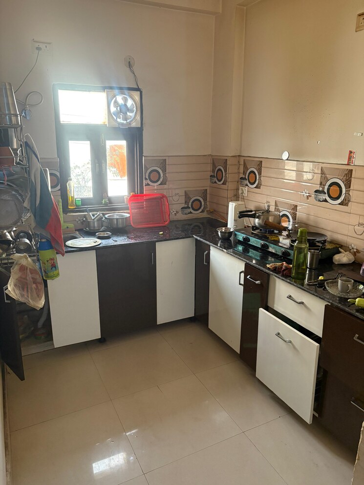 Team Area, sector 16 greater noida 3 Bedroom 1205 Sq.Ft. Builder Floor In Sector 16 Greater Noida Greater Noida 9612226