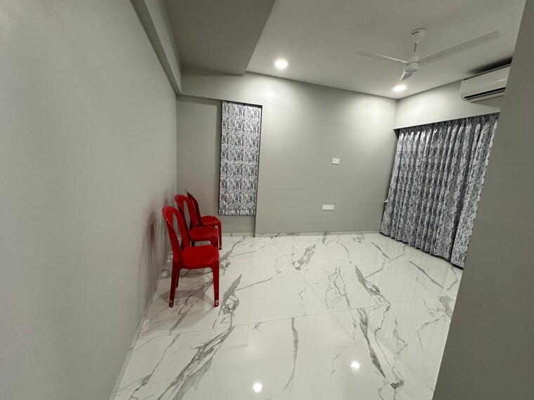 Master Bedroom, happy-jade-gardens 2.5 Bedroom 910 Sq.Ft. Apartment In Ghatkopar East Mumbai 9612139