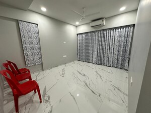 Master Bedroom in 2.5 BHK Apartment at Happy Jade Gardens, Ghatkopar East – for Rent