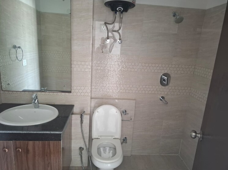 Bathroom, hero-homes-gurgaon 3 Bedroom 1359 Sq.Ft. Apartment In Sector 104 Gurgaon 9612222