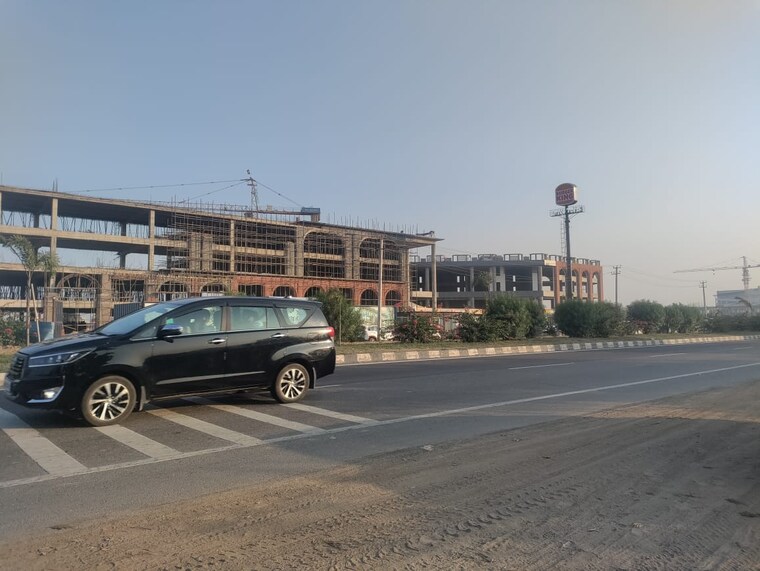  Parking, ambala highway Commercial Land 1200 Sq.Ft. In Ambala Highway Zirakpur 9612154