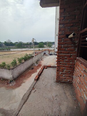  Plot For Sale in Mahagun Mahagunpuram II, Lal Kuan