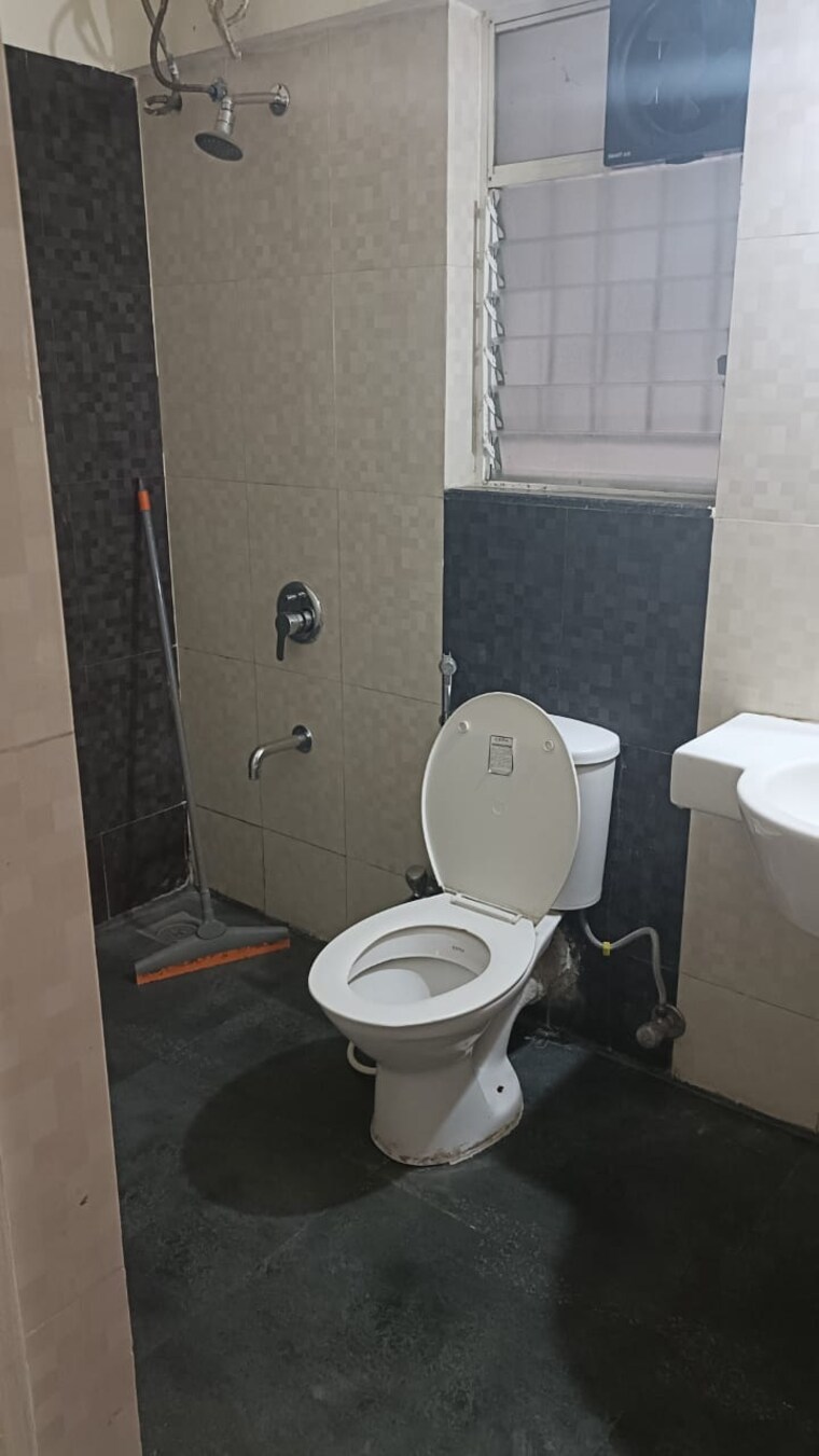 Bathroom, pegasus-megapolis-splendour 2 Bedroom 666 Sq.Ft. Apartment In Hinjewadi Pune 9612239