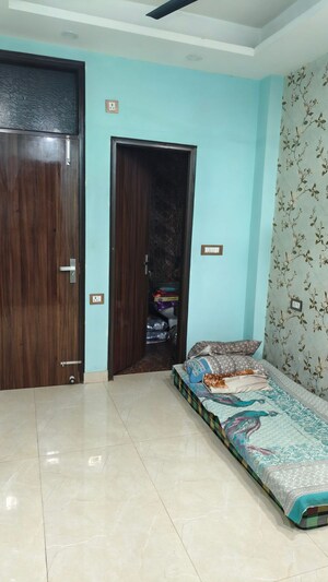 Bedroom in 2 BHK Builder Floor at Vasundhara Sector 3 – for Rent