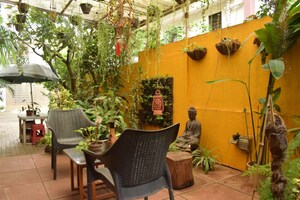 Living Room in 6+ BHK Villa at Hadapsar – for Sale