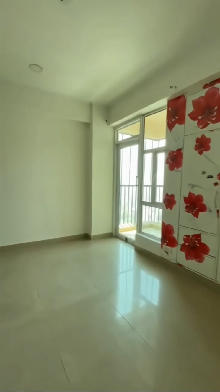 Room, gaur-city-2-16th-avenue 2 Bedroom 1010 Sq.Ft. Apartment In Sector 16c Greater Noida Greater Noida 9612160