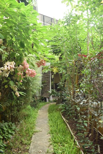 6+ BHK Villa – Garden View at Hadapsar - for Sale