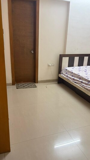 Bedroom in 3 BHK Apartment at Dosti Florentine, Wadala – for Rent