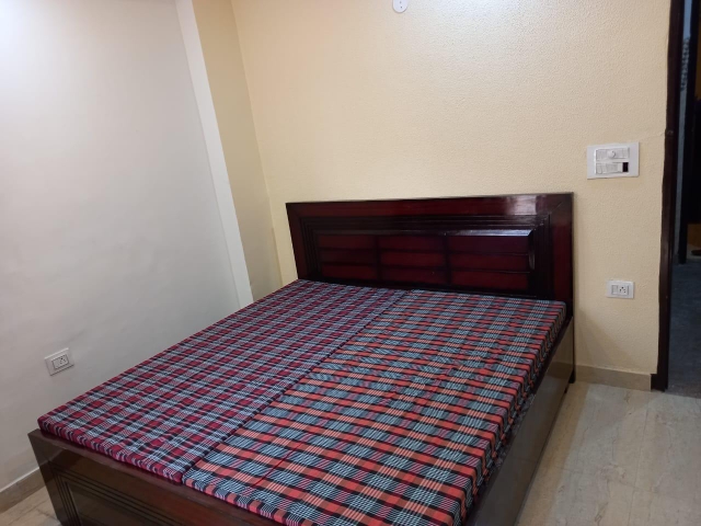 1 RkBuilder Floor For Rent in Ansal Royale Casa