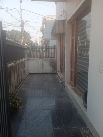 Balcony in 5 BHK Independent House at Patiala Road – for Sale