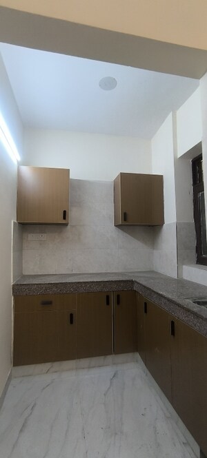 Kitchen in 1 BHK Builder Floor at Ansal Royale Casa, Sector 55 – for Rent