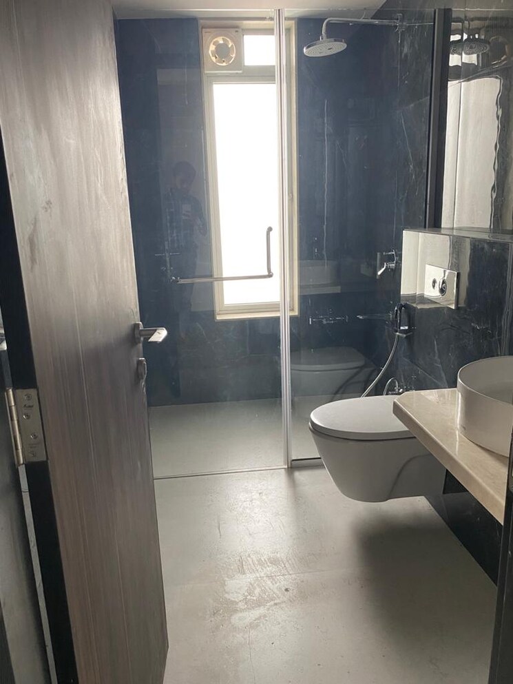 Bathroom, ajmera-treon 2 Bedroom 950 Sq.Ft. Apartment In Bhakti Park Mumbai 9612391