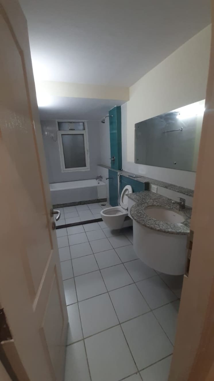 Bathroom, jaypee-moon-court 2 Bedroom 1415 Sq.Ft. Apartment In Jaypee Greens Greater Noida 9612473