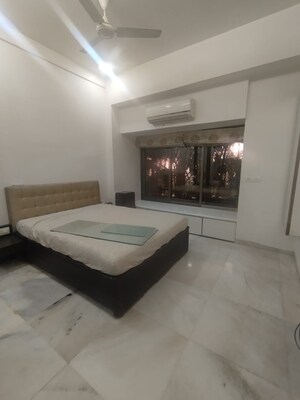 2 BHK Apartment For Rent in Shivaji Nivas, Dadar West