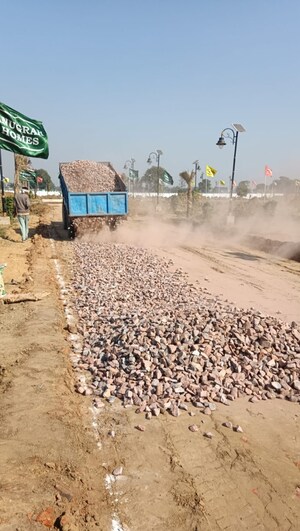  Plot – Exterior View View at Sector 15b Yamuna Expressway - for Sale