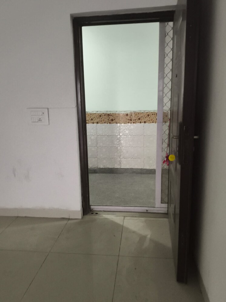 Room, sg-shikhar-height 3.5 Bedroom 1920 Sq.Ft. Apartment In Siddharth Vihar Ghaziabad 9612567