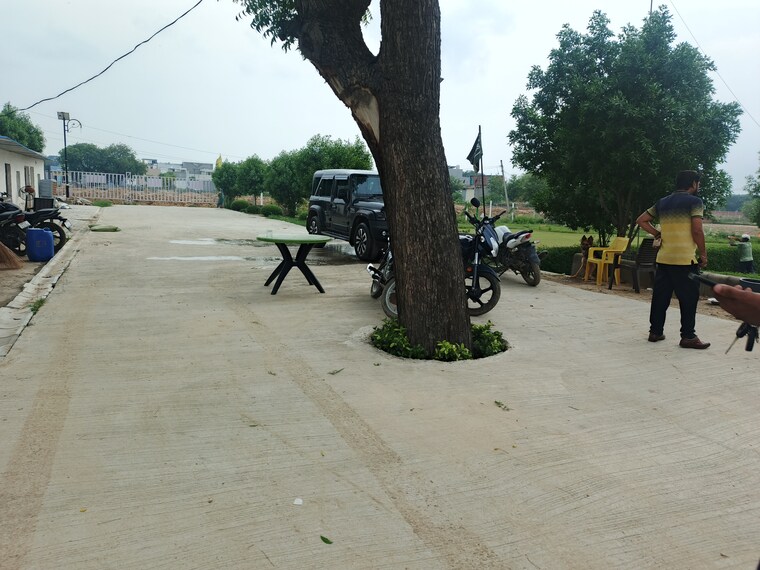 Exterior View, sector 15c yamuna expressway  350 Sq.Yd. Plot In Sector 15c Yamuna Expressway Greater Noida 9612627