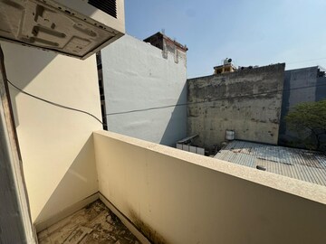 Balcony in 1 RK Builder Floor at Saket – for Rent