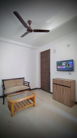 1 BHK Builder Floor For Rent in RWA Residential Society Sector 46, Sector 46
