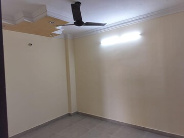 Room in 2.5 BHK Apartment at Sector 11 Dwarka – for Rent