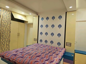 Bedroom in 3 BHK Apartment at Malabar Hill – for Rent