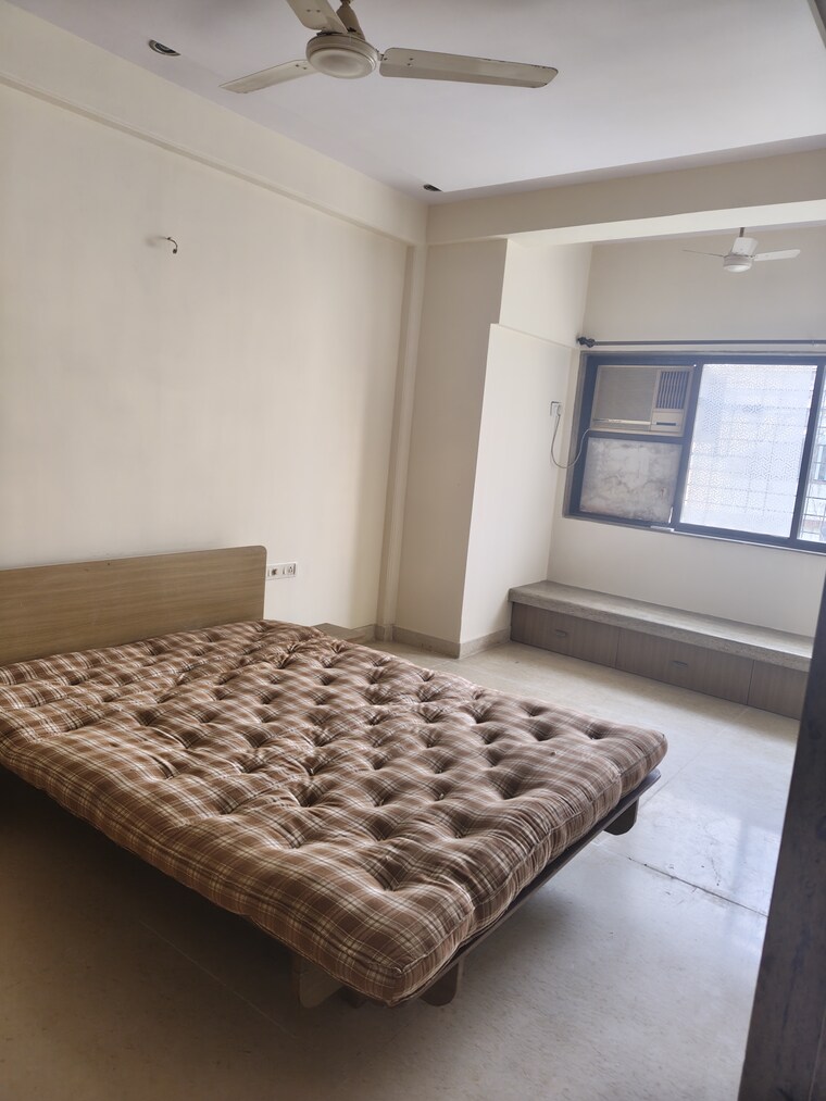 Bedroom, hari-venu-apartment 1 Bedroom 550 Sq.Ft. Apartment In Prabhadevi Mumbai 9612687