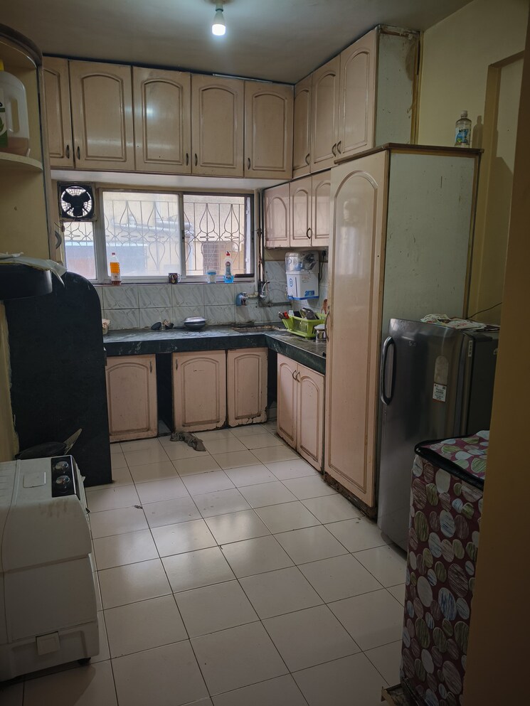 Bathroom, landmark-garden 1 Bedroom 610 Sq.Ft. Apartment In Kalyani Nagar Pune 9612680