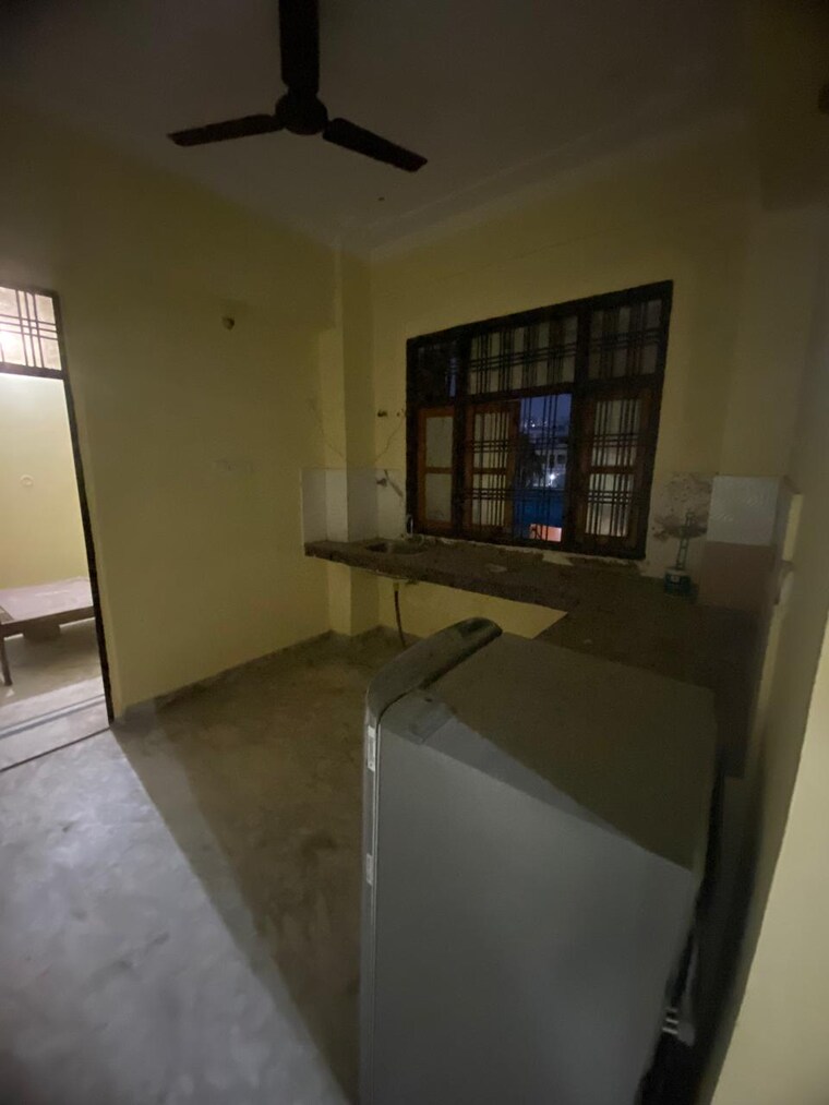 Kitchen, vineet khand Pg For Girls In Vineet Khand 9612715