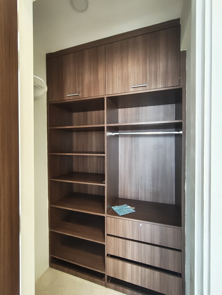 undefined, lnt-crescent-bay-t4 2 Bedroom 788 Sq.Ft. Apartment In Parel Mumbai 9612767