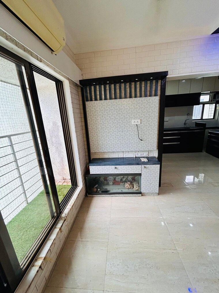 Balcony, kings-anand-sham 2 Bedroom 650 Sq.Ft. Apartment In Bhandup East Mumbai 9612917