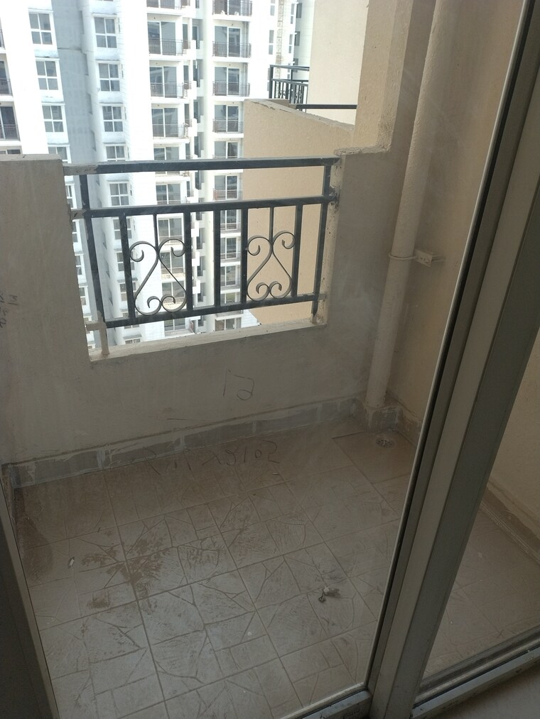 Room, signature-global-proxima 2 Bedroom 675 Sq.Ft. Apartment In Sector 89 Gurgaon 9612881