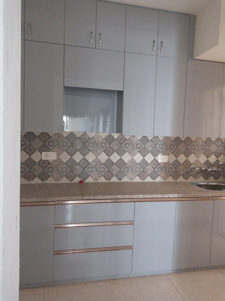 Kitchen, signature-global-proxima 2 Bedroom 665 Sq.Ft. Apartment In Sector 89 Gurgaon 9612919