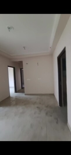 2.5 BHK + Extra Room Apartment For Sale in Amrapali Golf Homes