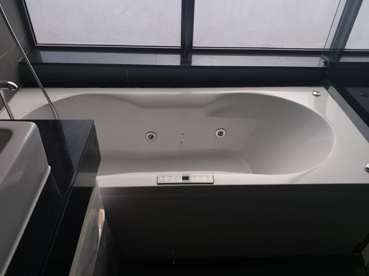 Bathroom, tata-the-promont 4 Bedroom 3033 Sq.Ft. Apartment In Hosakerehalli Bangalore 9613024