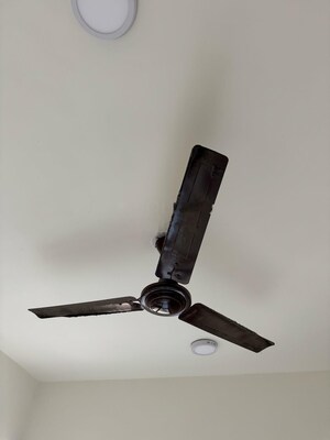 Furnished Amenities in 2 BHK Apartment at Lodha Quality Home Tower 2, Majiwada – for Rent