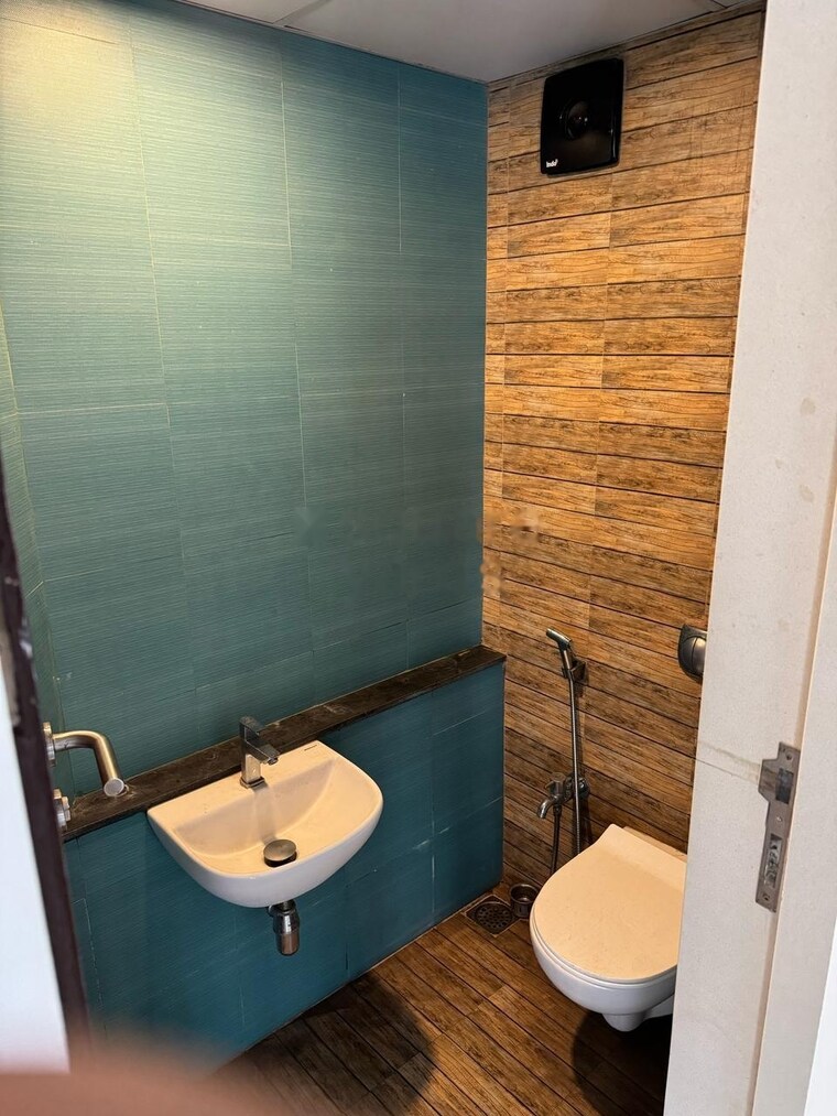 Bathroom, lodha-quality-home-tower-2 2 Bedroom 474 Sq.Ft. Apartment In Majiwada Thane 9613106