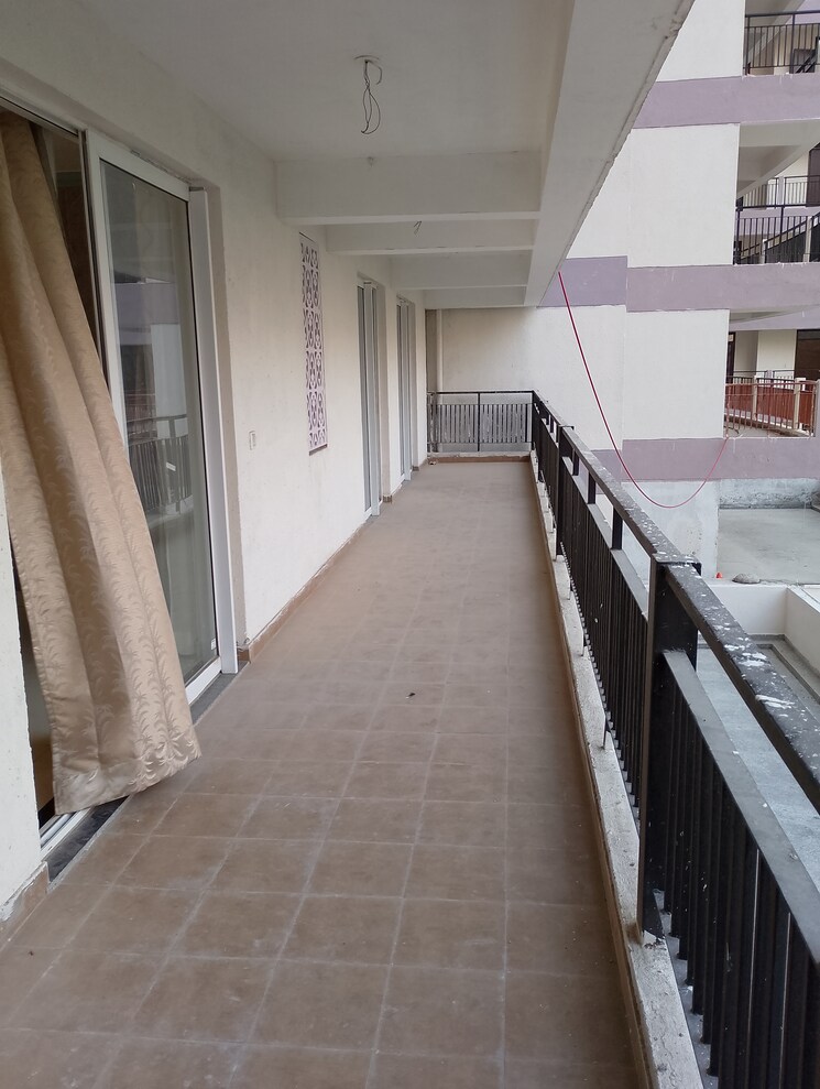 Balcony, cosmos-express-99 4 Bedroom 3000 Sq.Ft. Apartment In Sector 99 Gurgaon 9613105