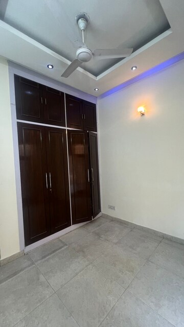 2 BHK Builder Floor For Rent in East Of Kailash