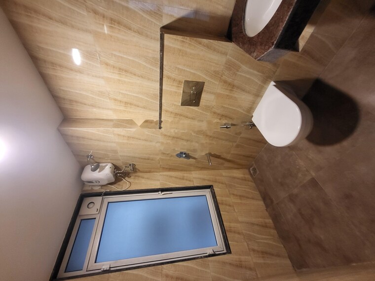 Attached Bathroom, lodha-amara 1 Bedroom 453 Sq.Ft. Apartment In Kolshet Road Thane 9613195