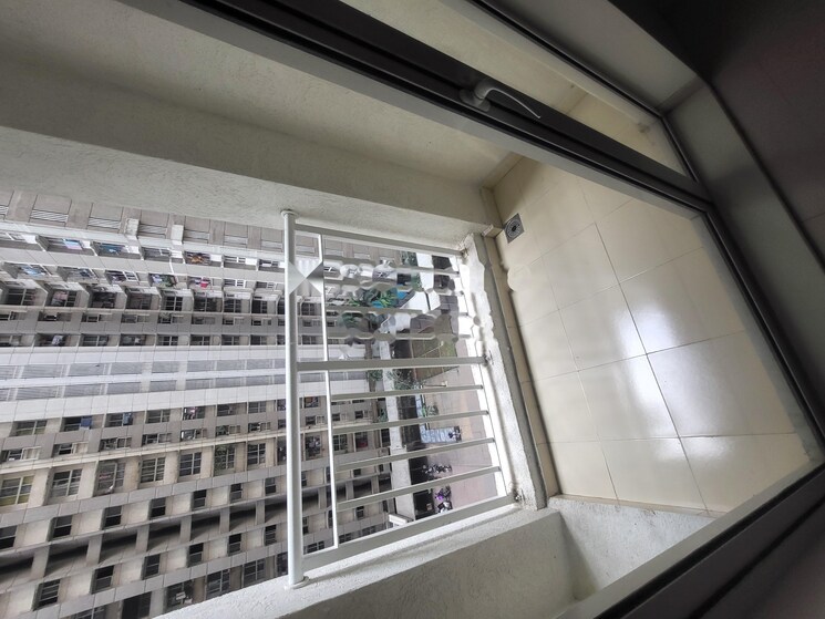 Balcony, lodha-amara 1 Bedroom 453 Sq.Ft. Apartment In Kolshet Road Thane 9613195