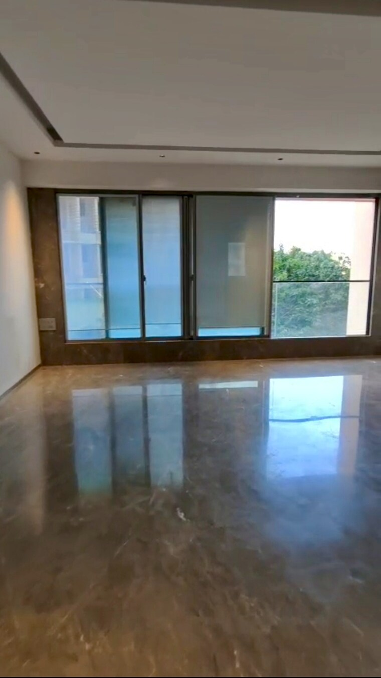 Living Room, goregaon west 3 Bedroom 1400 Sq.Ft. Apartment In Goregaon West Mumbai 9613252