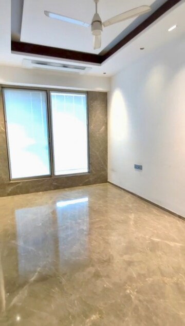 Master Bedroom in 3 BHK Apartment at Goregaon West – for Rent